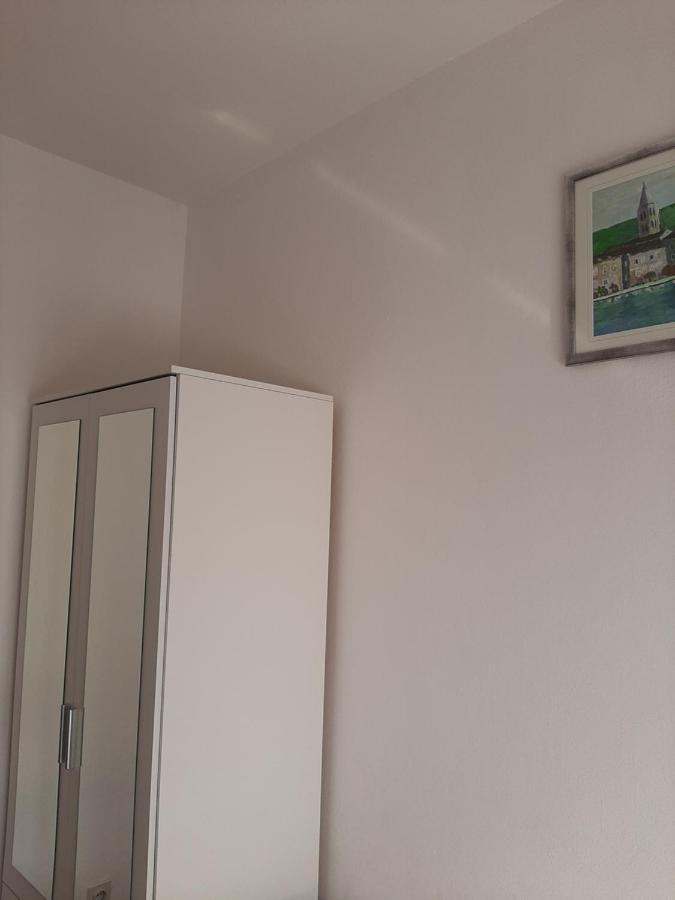 Giovanna - Spacious Lovely Apartment Supetar Eksteriør bilde